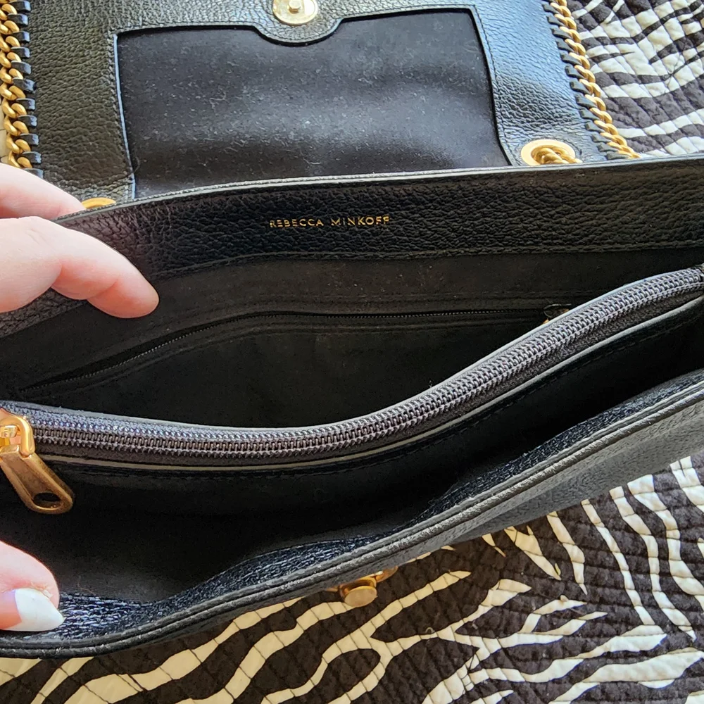 Rebecca Minkoff Black Leather Shoulder Bag with Gold Chain - Picture 6 of 10